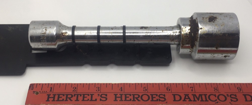 MASTERHAND 1-5/8” Socket 6pt Long Shaft Orig Packaging Some Surface Rust