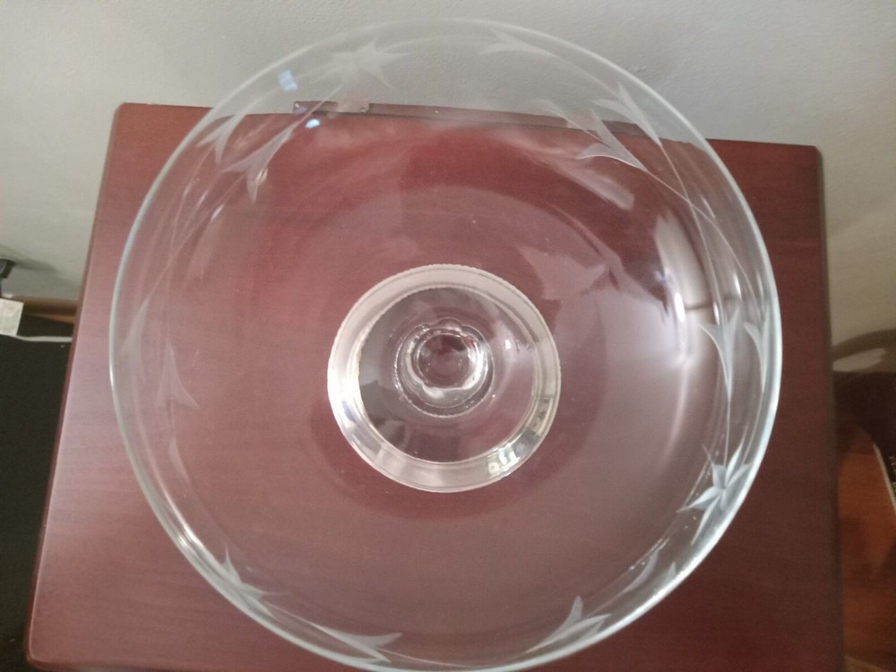 Compote Bowel with Silver Base