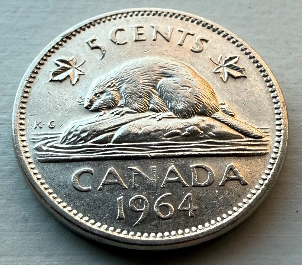 1964 Canada 🇨🇦 5 Cents  ~ (XF) Condition