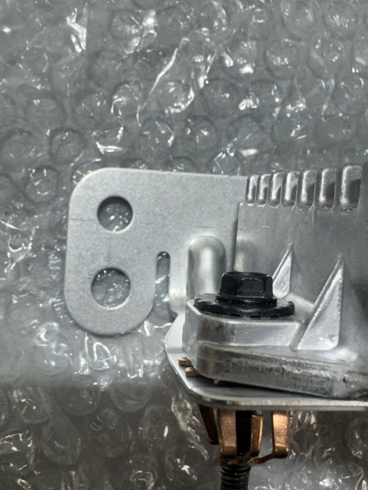 Genuine Ford Control Module ML3Z-3G590-C (D4)