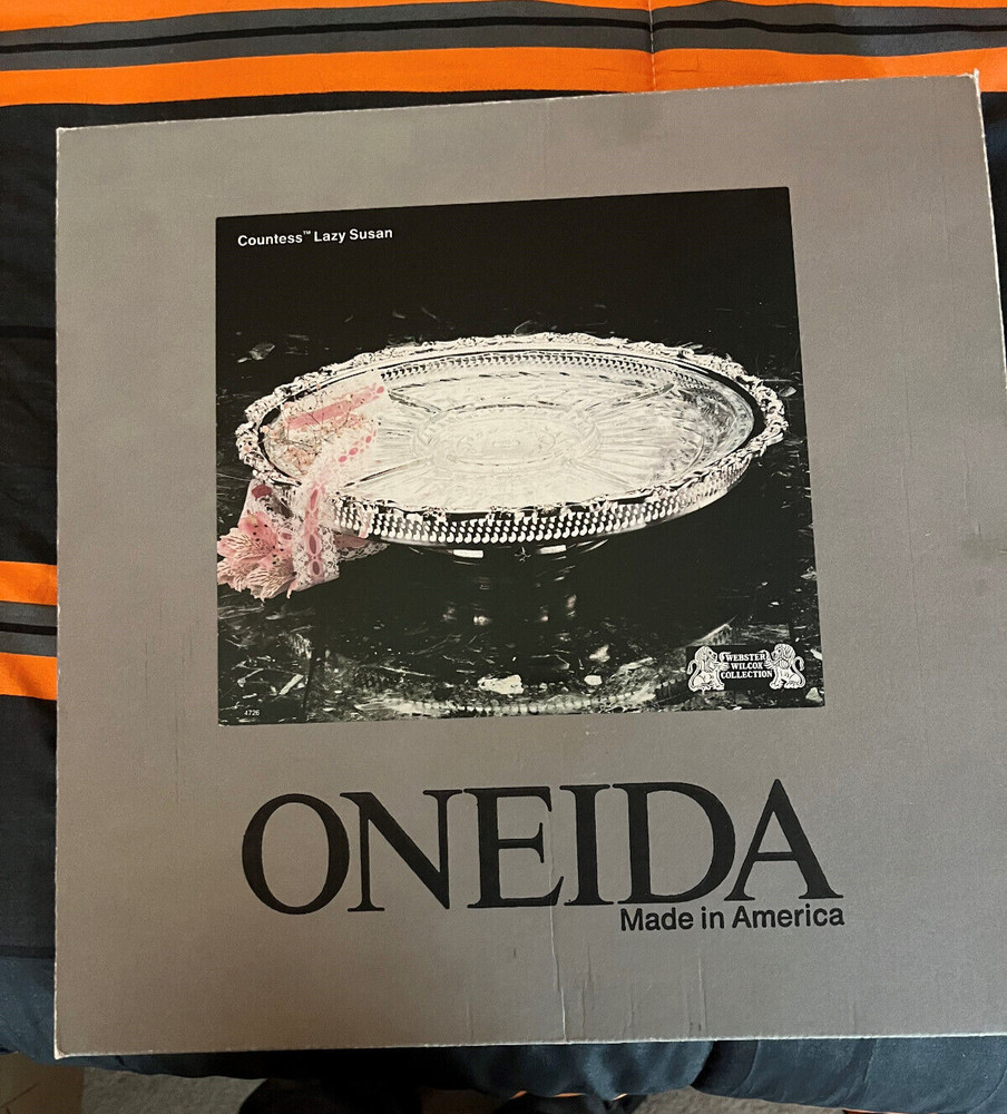 Oneida Countess Lazy Susan Silverplate Hollowware Webster Wilcox 15.5  w Box