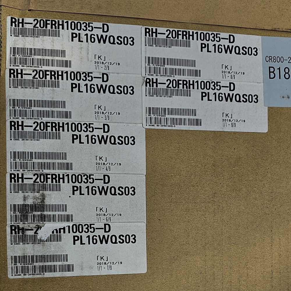 NEW Mitsubishi CR800-20HD Robot Controller w/ cables & Software