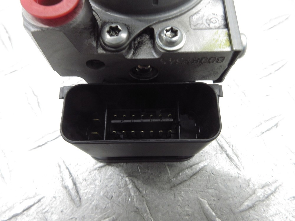 2014 14-18 Indian Chieftain ABS Pump Anti Lock Brake Module Control Unit Sensor