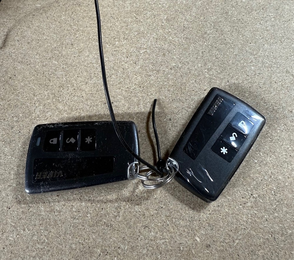 CAR ALARM CENTRAL LOCKING REMOTE SECURITY SYSTEM SHOCK SENSOR 2 FOBS VIPER 2103V