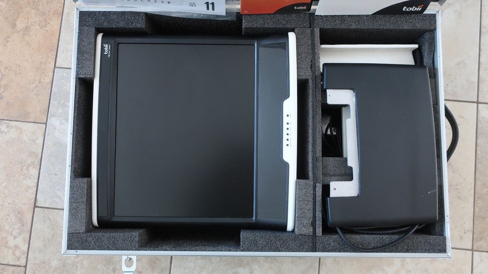 Tobii Technology T60 Eye Tracker + Case Visual Perception Human Factors Studies