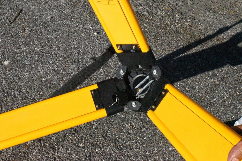 Fiberglass Heavy-Duty Dual Clamp Tripod