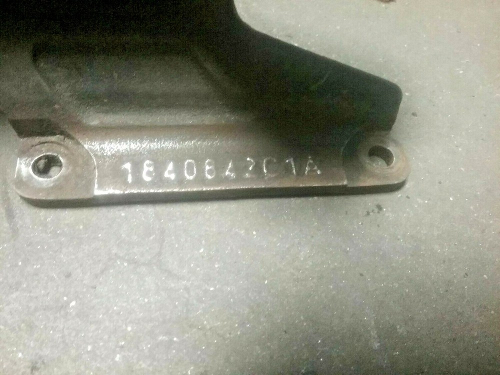 INTERNATIONAL TURBO MOUNT BRACKET 1840842C1A