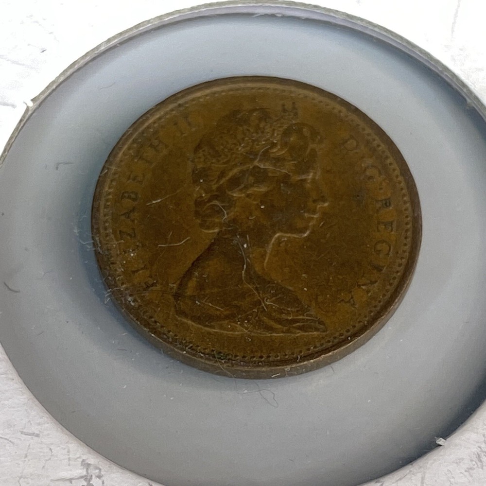 1969 Canada Elizabeth II One Cent Penny Circulated.