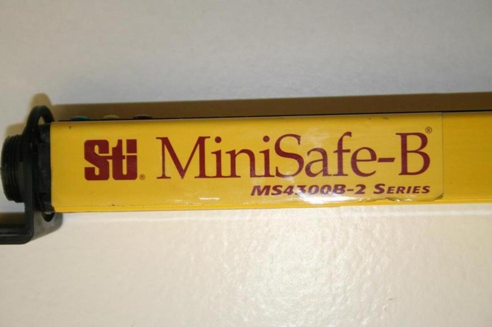 STI Light Curtain Transmitter MS4348BX Used #78696
