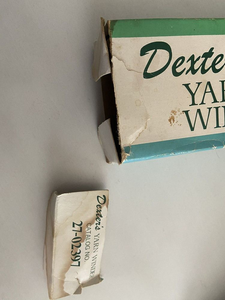 Vintage Dexter's Yarn Winder Ball Maker Attach Anywhere Suction READ