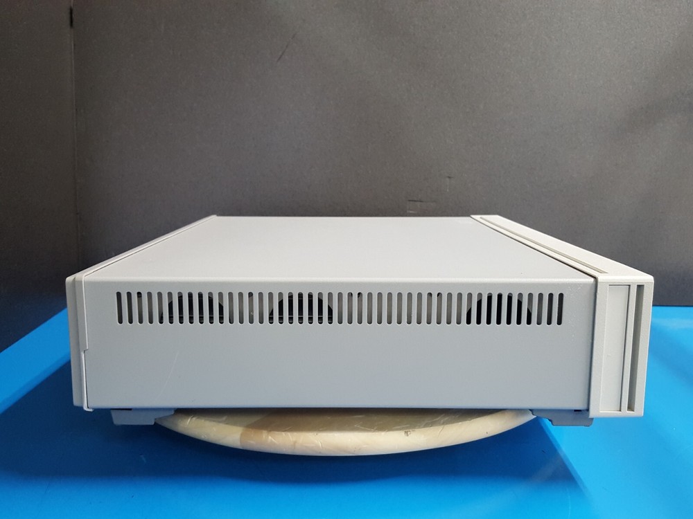 Agilent 3499A: Switch / Control System Main Frame (5600)