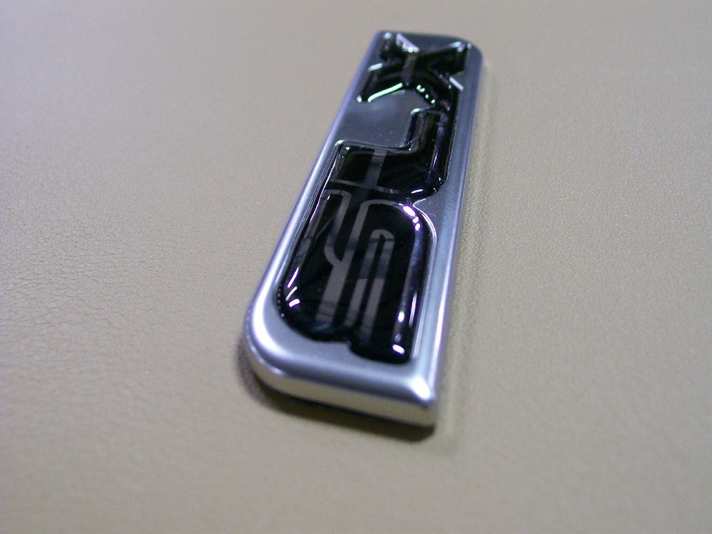 SEARAY SLX BLACK AND SILVER EMBLEM