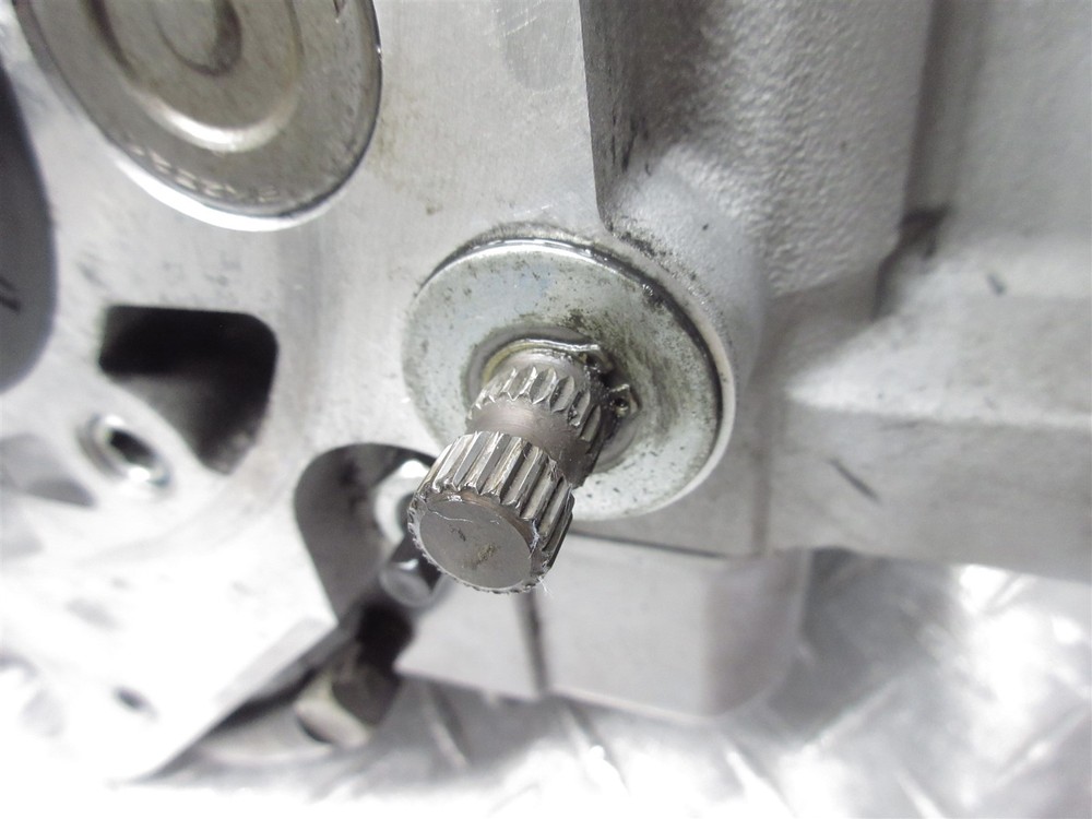 2000 00 01 Harley Davidson FLHTC Electra Glide Classic Transmission Gearbox Assy