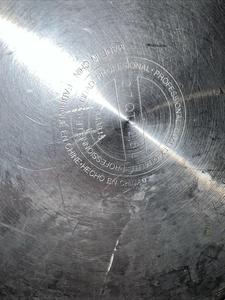 Whistling Tea Kettle. Calidad Professional 2.7 Quart Stainless Steel Ready