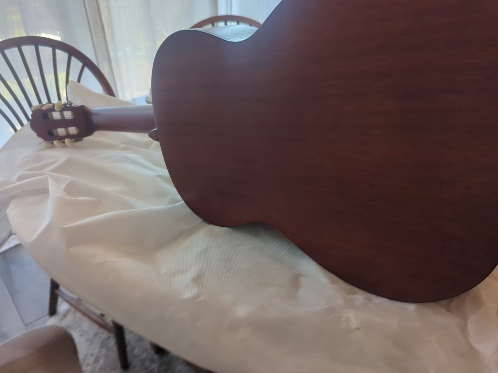 GEWA Student 4/4-Size Classical Guitar – Natural Spruce Top​
