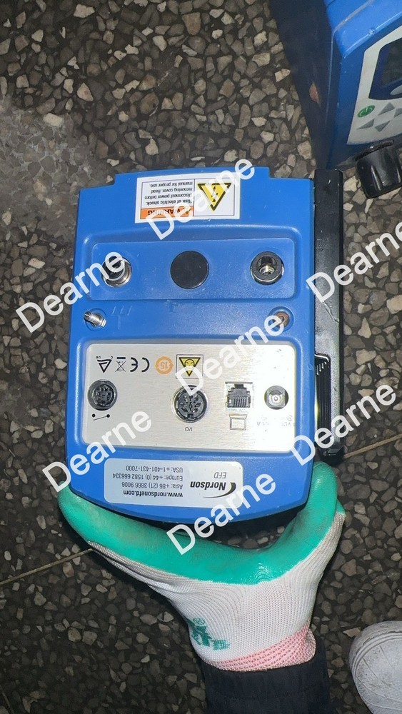 1pc Nordson EFD Ultimus I-II Dispensing Controller