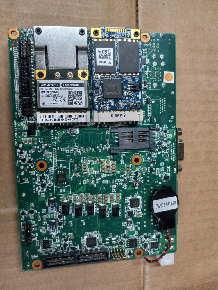 Advantech MIO-5272 embedded Motherboard / CPU NEW Pull 256GB i3-6100U