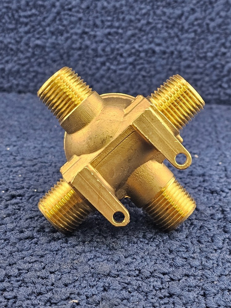 DELTA 300 PSI MAX WATER 200 MAX PSI AIR VALVE