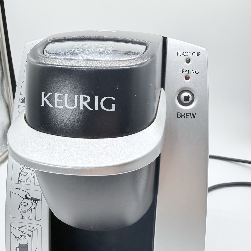 Keurig Coffee Maker K-Cup Pod Single Cup Brewing System K130 Silver TESTED WORKS
