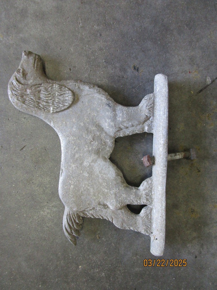 Vintage Aluminum Cocker Spaniel Mailbox or Gate Topper