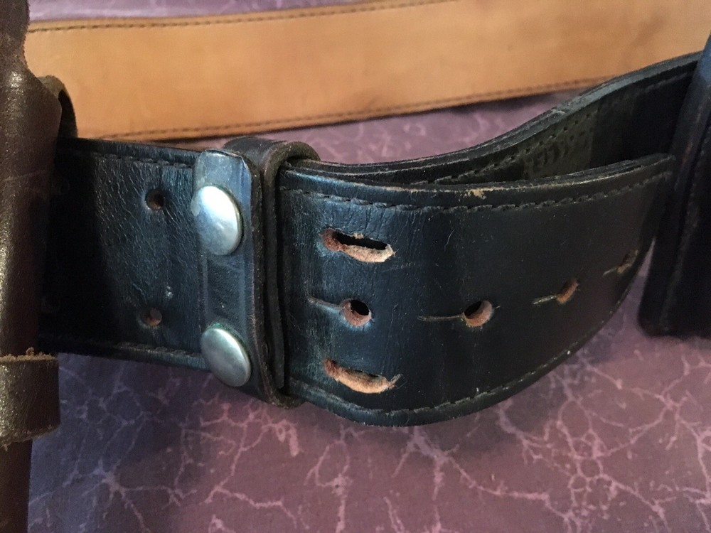 Black Sam Browne Belt w/Handcuff Holder & Brown Holster Size 40