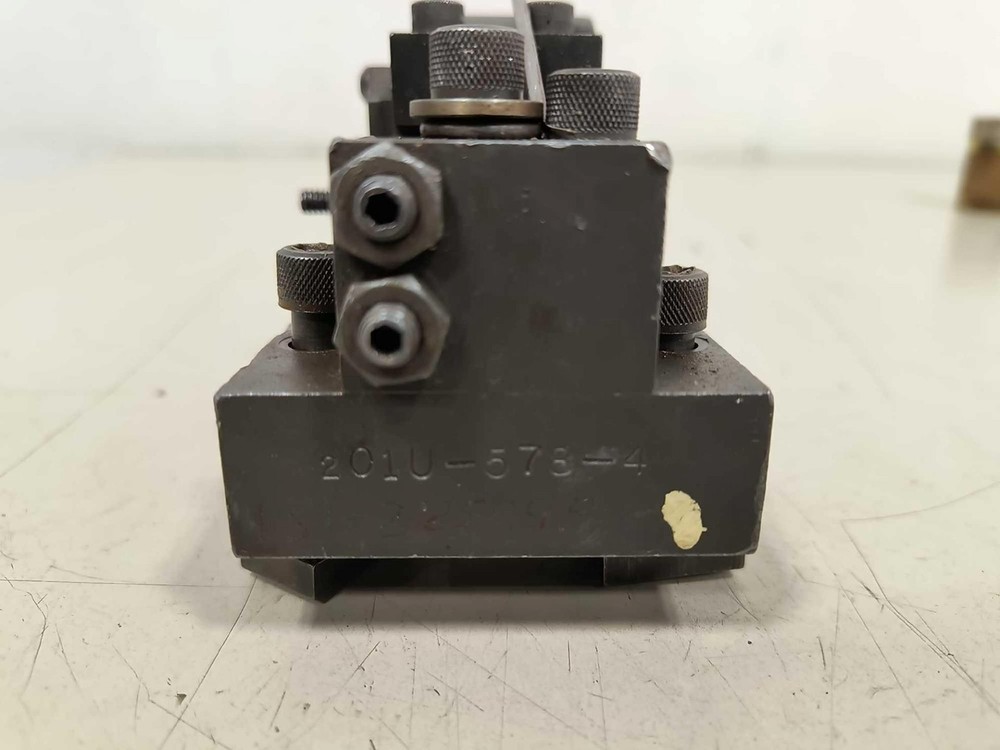 Reed B8 Thread Rolling Head Attachment with Assorted Thread Roll Dies B&S