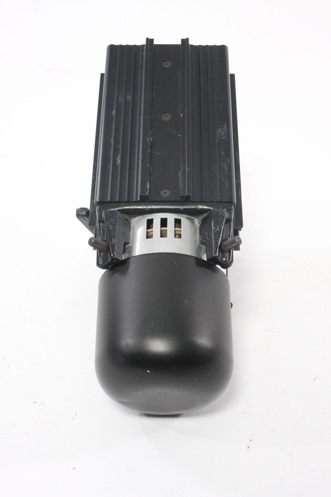 White Lightning Ultra 600 Studio Light