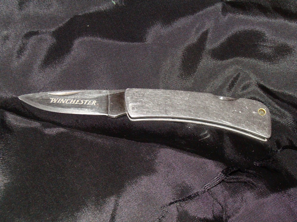 WINCHESTER POCKET KNIFE