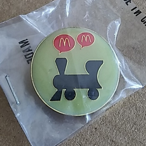 MCDONALD'S LAPEL/HAT PIN 1997 MONOPOLY TRAIN HASBRO