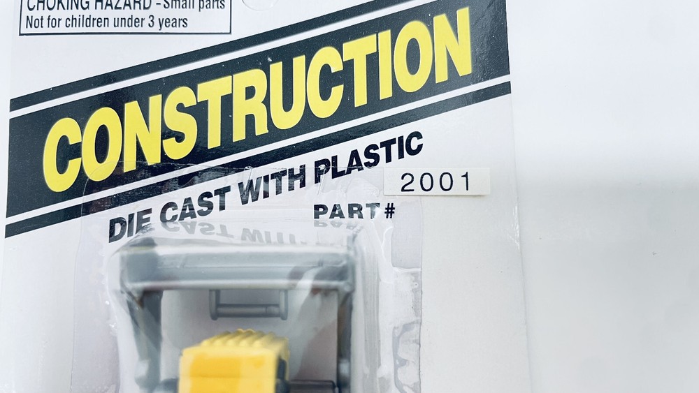 Boley #2001 Bulldozer with Canopy HO Scale