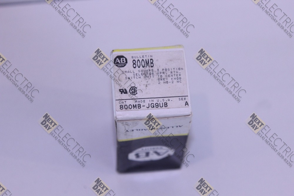 Allen Bradley, 800MB-JG9UB, 3 Position Selector Switch Small Square