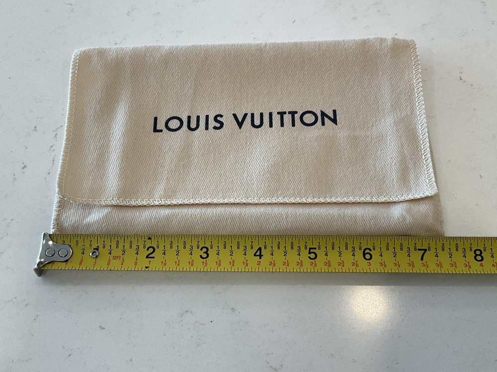 LOUIS VUITTON Drawer box & Dust Cover-NEW. (Includes Outer Mailing Box-used x1).