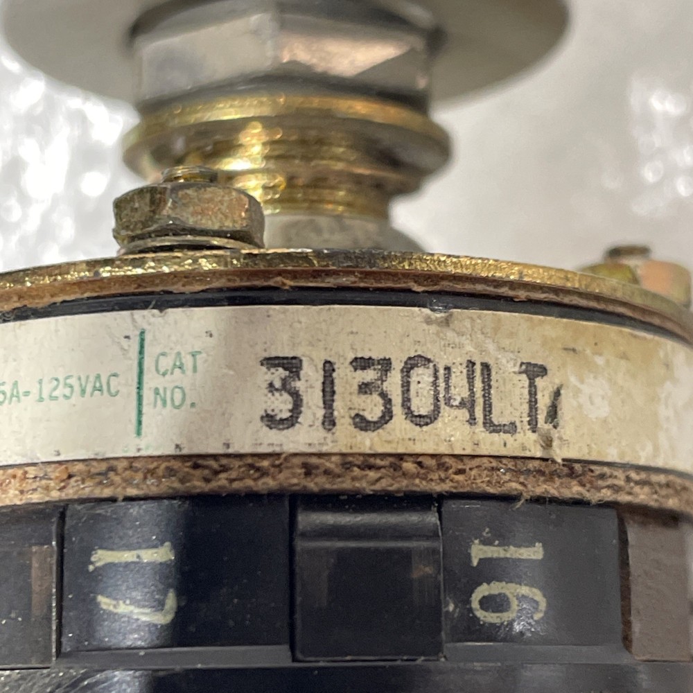 Electroswitch 31304LT Series 31 Rotary Switch Preowned Test Good