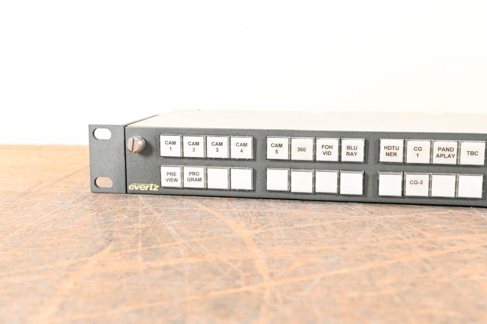 Evertz Quartz CP-2402 1RU 29-Button Remote Control Panel CG007A9