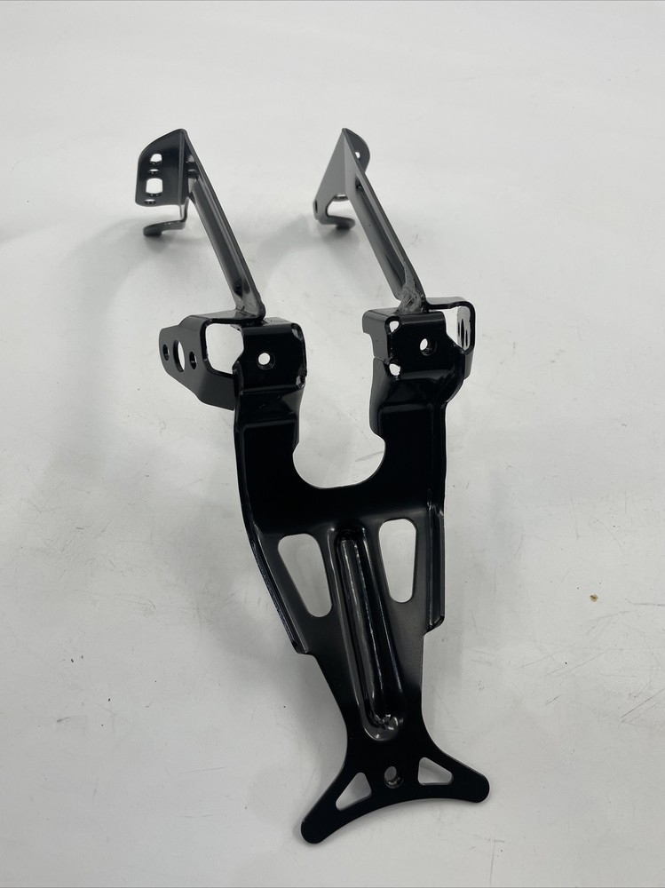 Yamaha Xenter Number Plate Holder Bracket  150 2012 (D21)