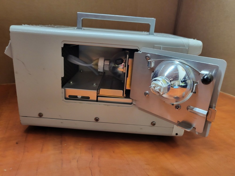 Olympus CLK-4 Halogen Light Source W/ Extra Lamp