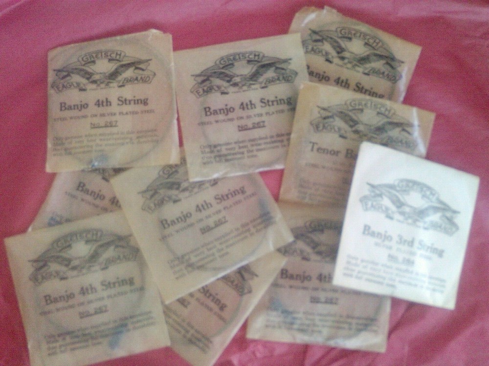 Box of Gretsch banjo strings