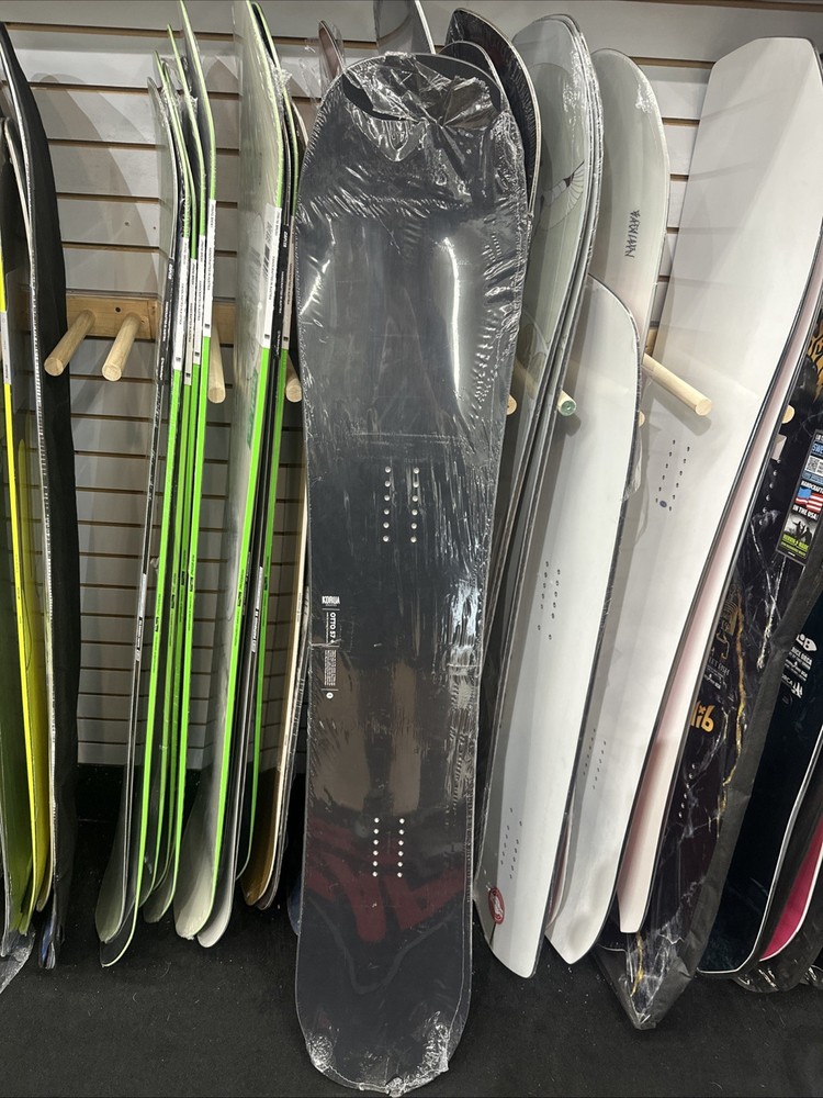 Korua Otto 157+ Snowboard