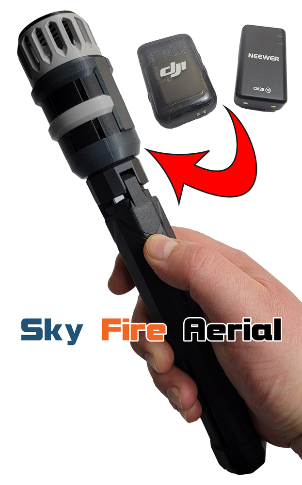 Neewer CM28 Wireless Microphone Pod With Interview Handle/Tripod