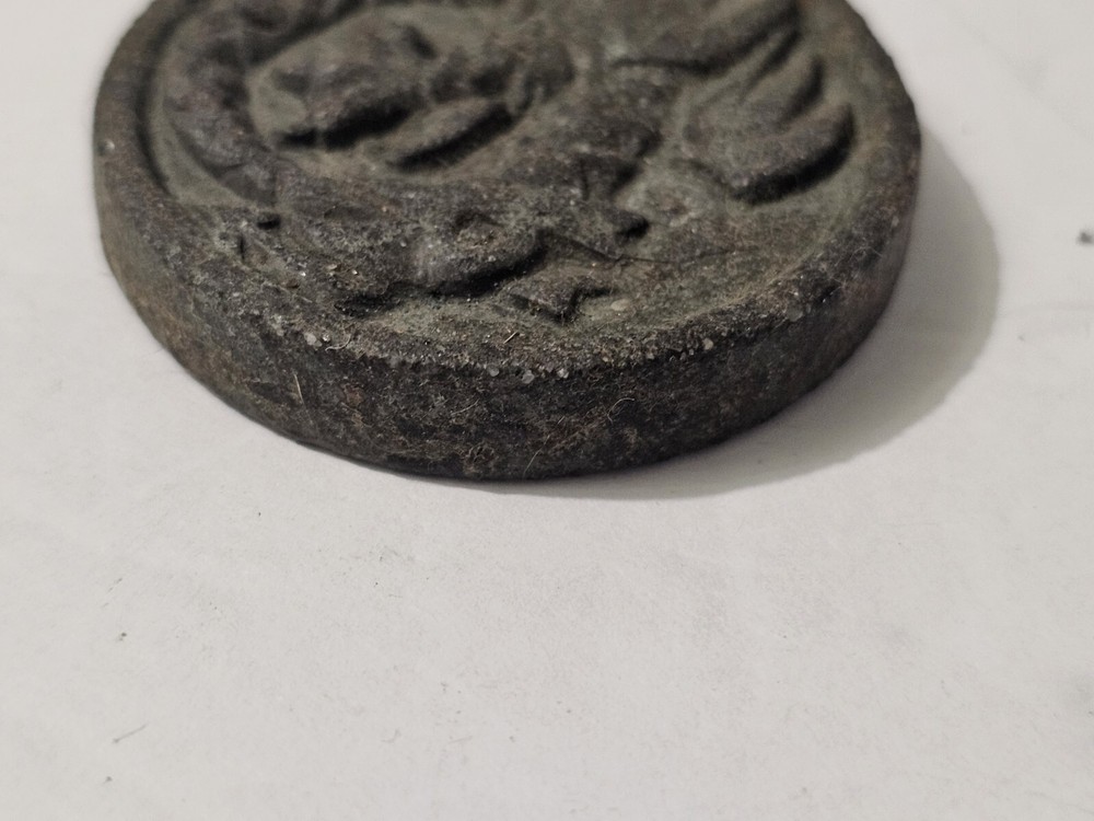 Vintage / Ancient Stone Round Dragon Panel Tile Plate