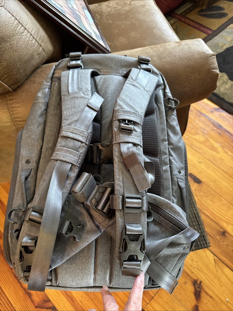 Maxpedition CCW- Enabled Internal Frame 35L - Charcoal Backpack