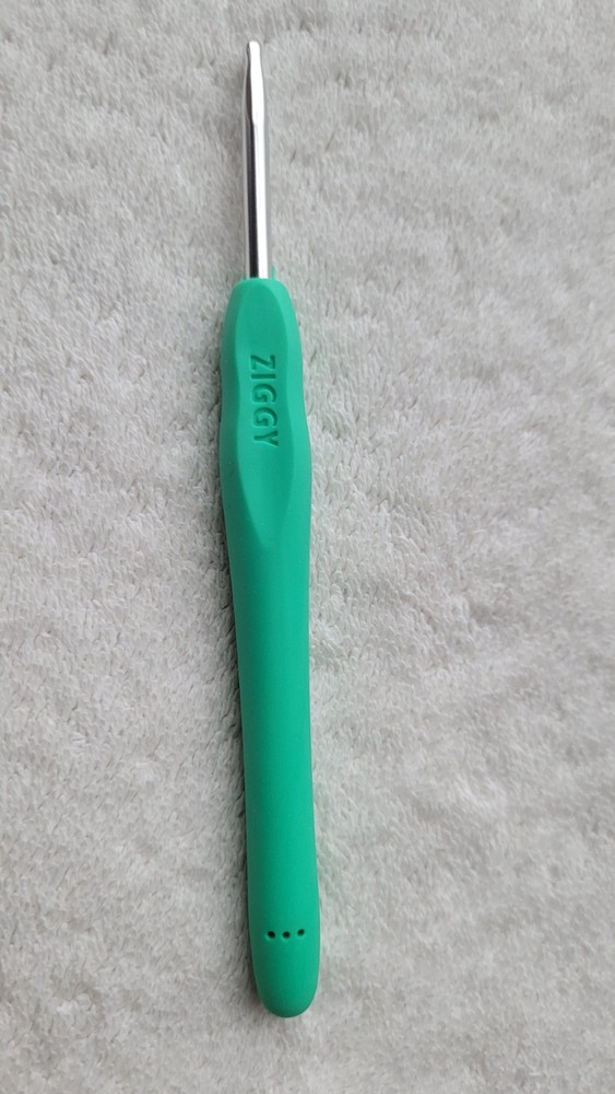 Preowned Ziggy Wooble Ergonomic Crochet Hook
