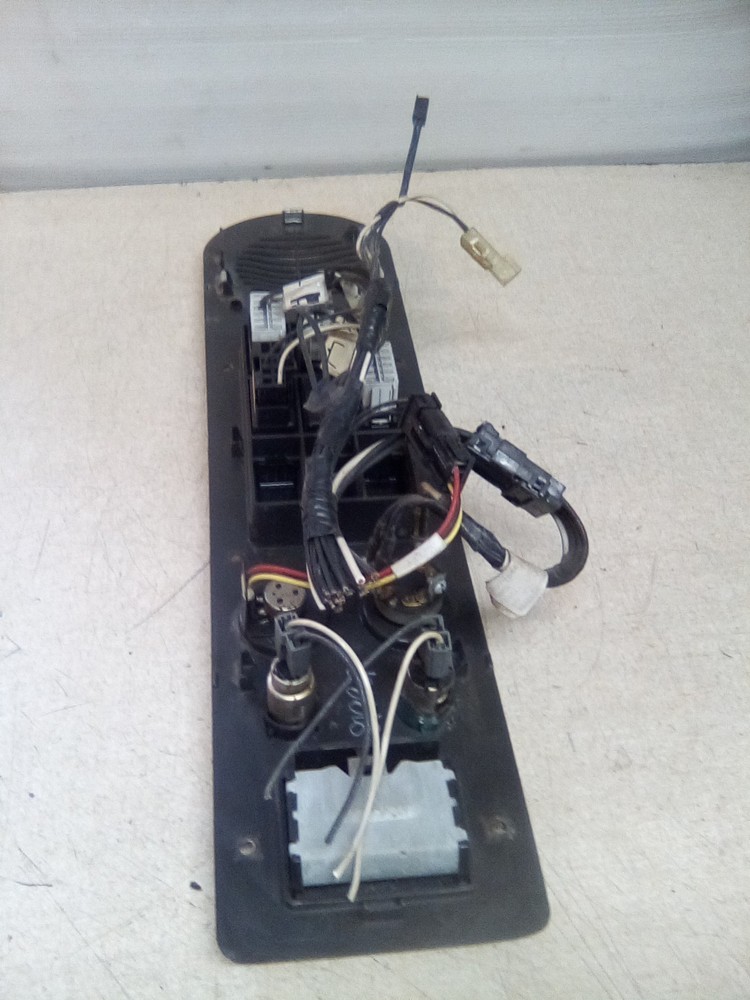 Volvo VNL 8079286 Sleeper Climate Control Panel