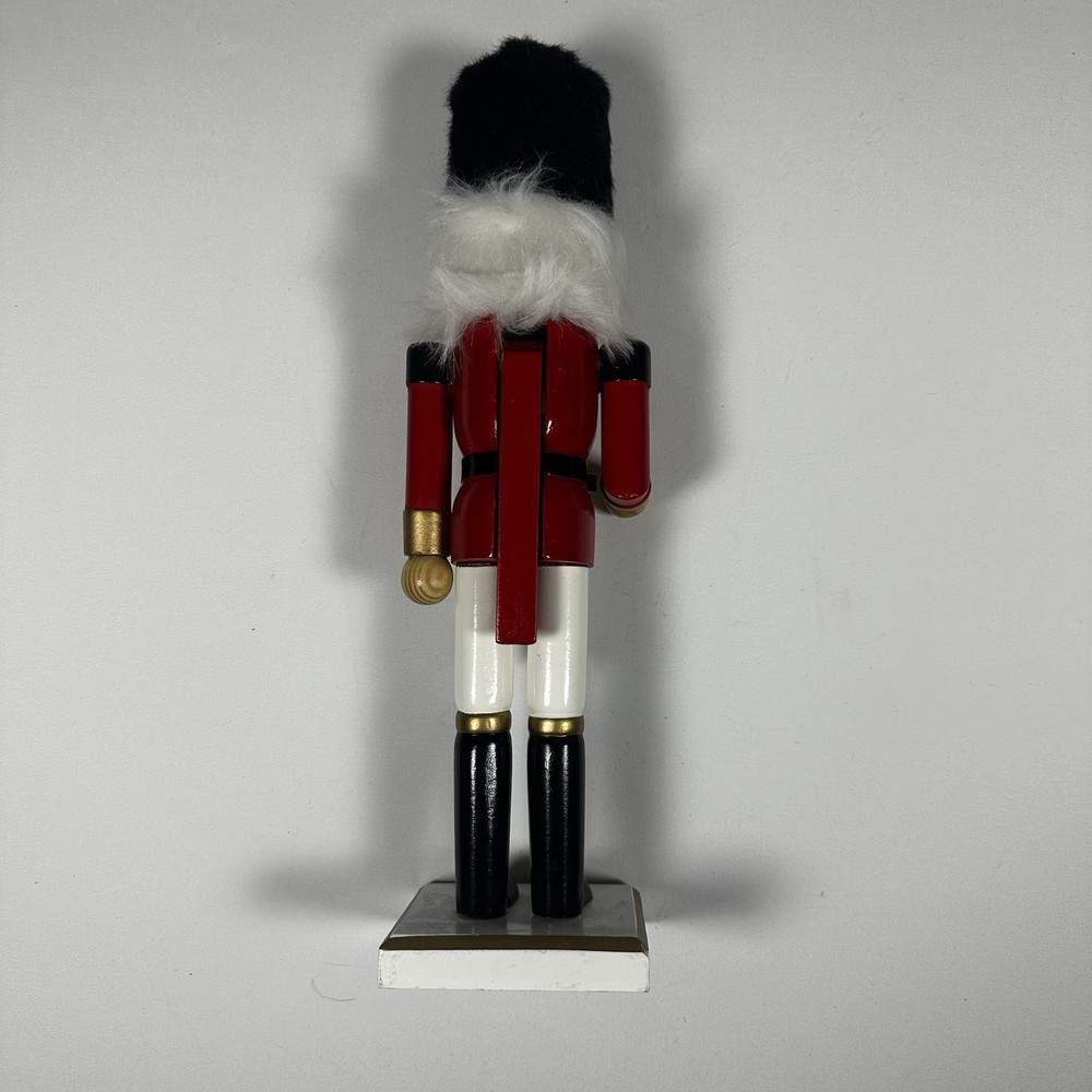 2021 Royal Guard Sword 14” Nutcracker