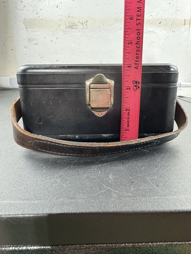 Weston Model 622 Voltmeter Diect Current Bake Lite Fold Out Case Clean