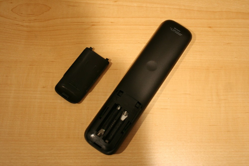 Genuine Hisense ERF2K60H Voice control remote