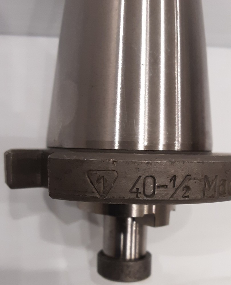 End Mill Holder, Adapter 40-1/2" 7-060-02.5