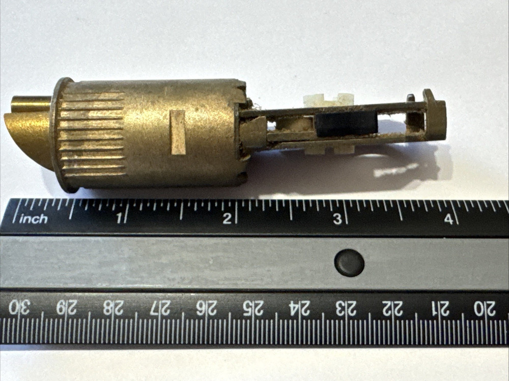 Unbranded Spring Latch - Used