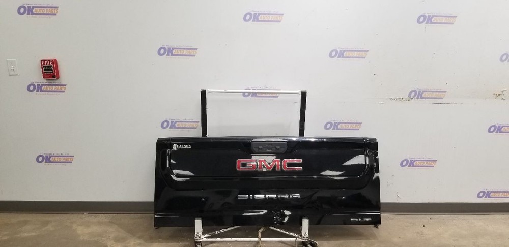 21 GMC SIERRA 2500 SLT TAILGATE ASSEMBLY BLACK MULTIFUNCTION