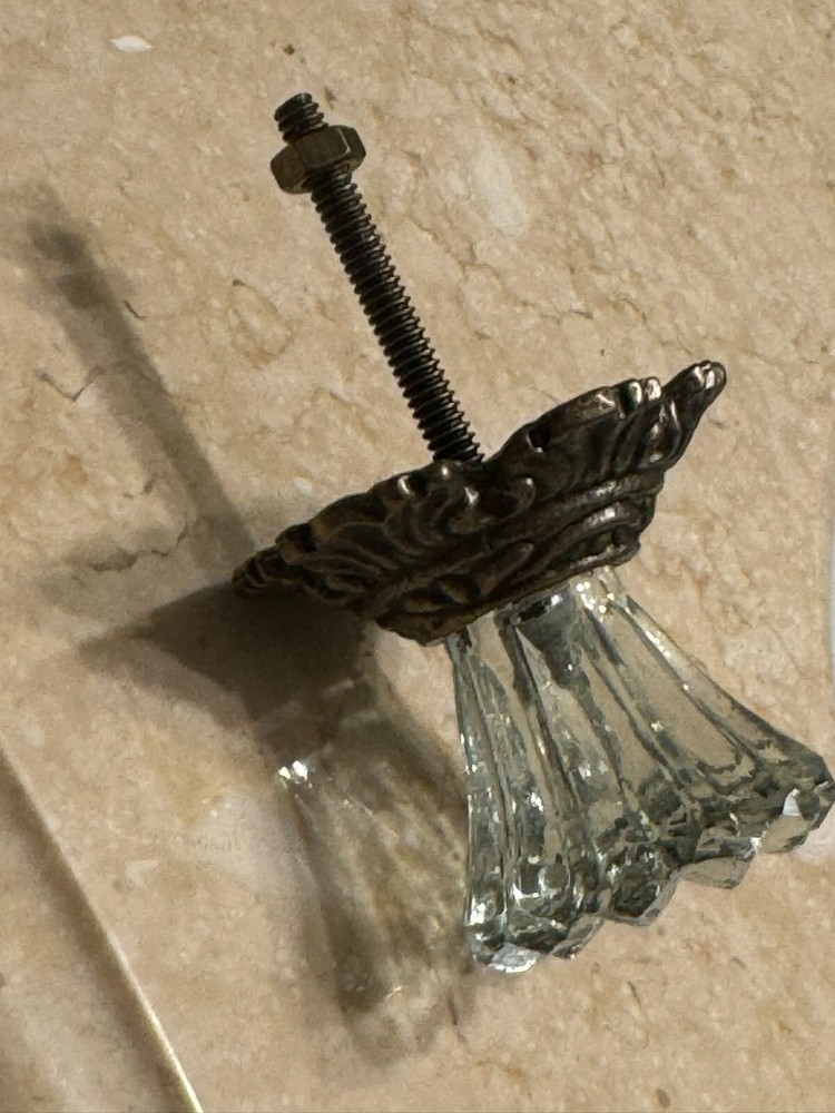 Vintage-Brass Metal Flower Crystal Clear Solid Glass bronzed Knob Handle pulls